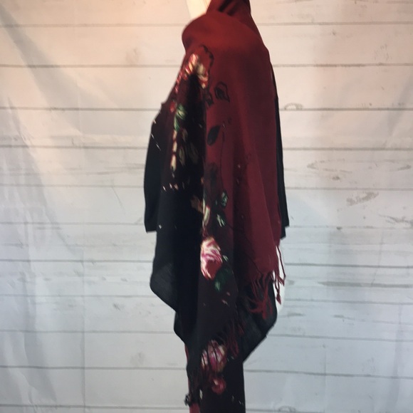 Cejon Scarf - Picture 3 of 10